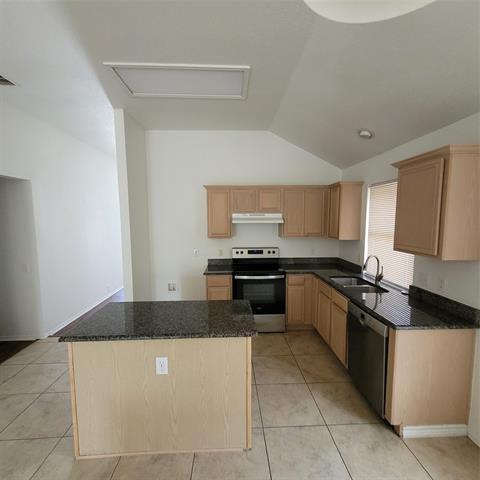 Foto del edificio - 825 Stafford Station Dr