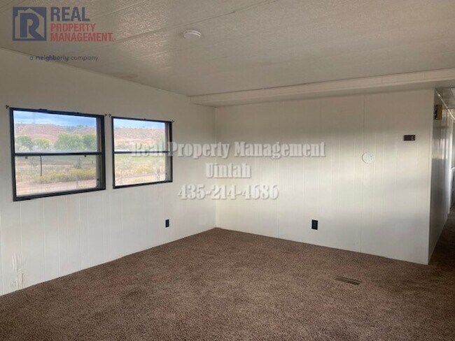 Building Photo - 2 Bedroom 2 Bathroom single wide trailer home 6 MONTH LEASE ONLY