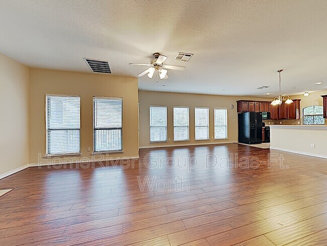 Building Photo - 6876 Livorno Ln
