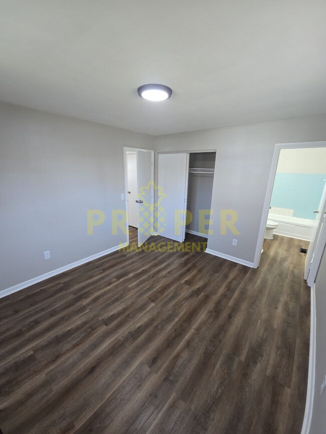 Foto del edificio - 440 Mulford Ave