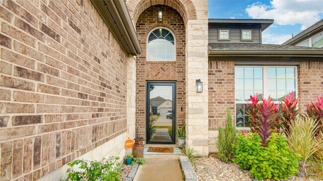 Foto del edificio - 5312 Latigo Ct