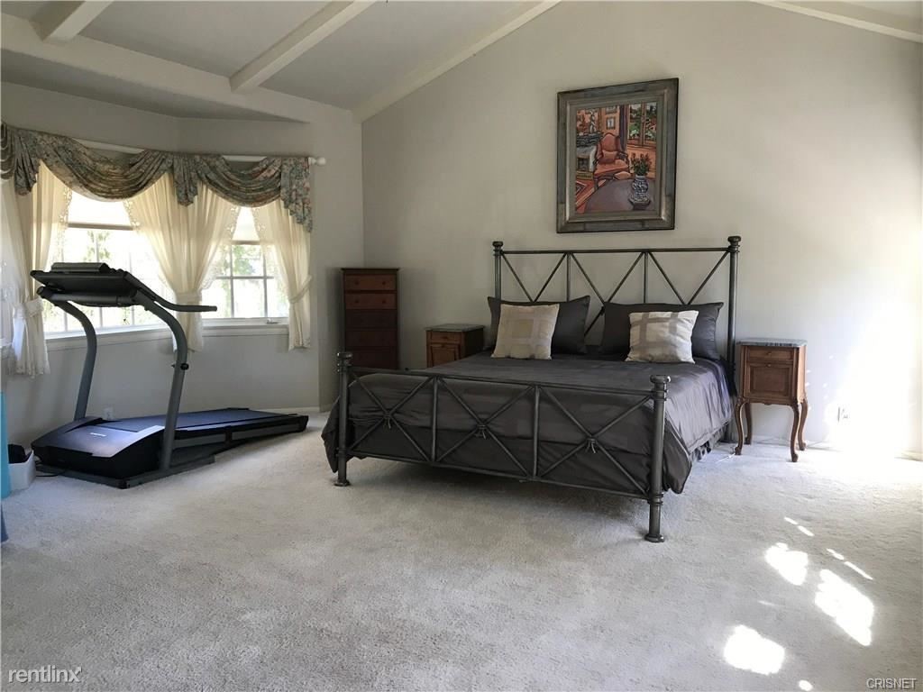 Foto principal - 4626 Lemona Ave