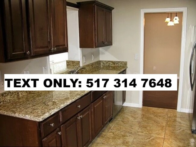 Building Photo - 3325 Coleus Ct