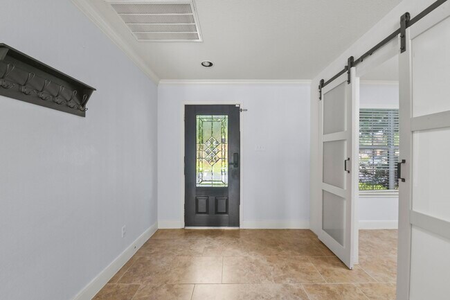 Foto del edificio - 15811 Vinemoss Ln