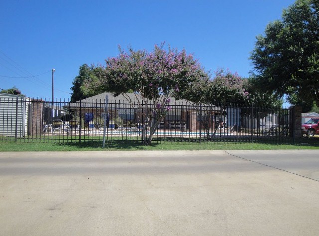 Building Photo - Willow Springs Manufactured Housing Community