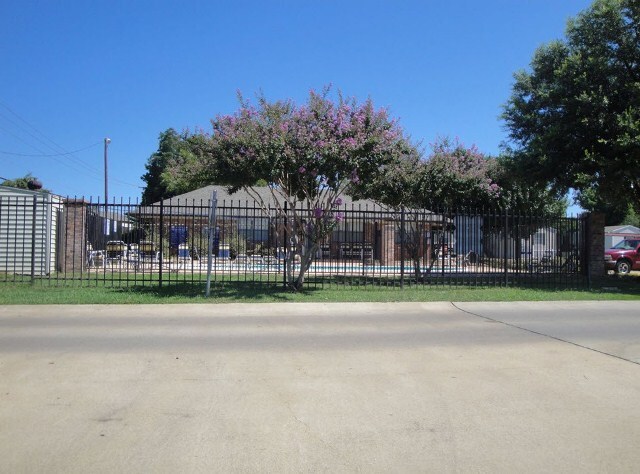 Foto del edificio - Willow Springs Manufactured Housing Community