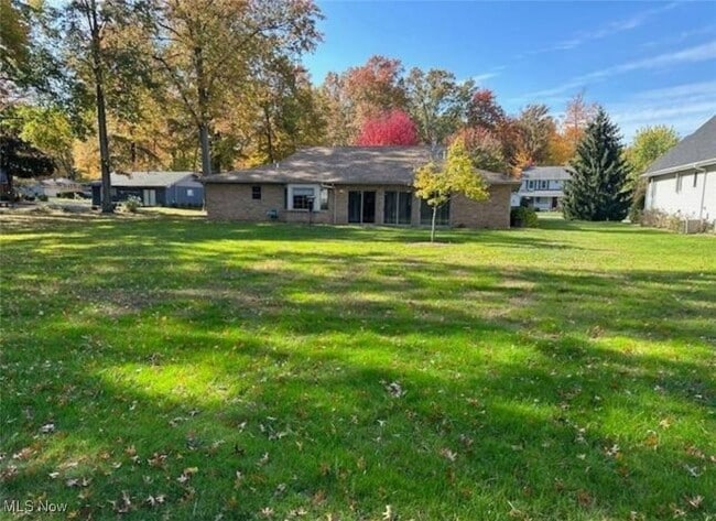 Building Photo - 669 Cedar Dr