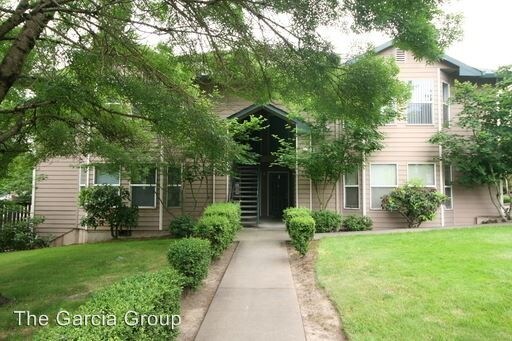 Primary Photo - 6000 SW Fisher Ave