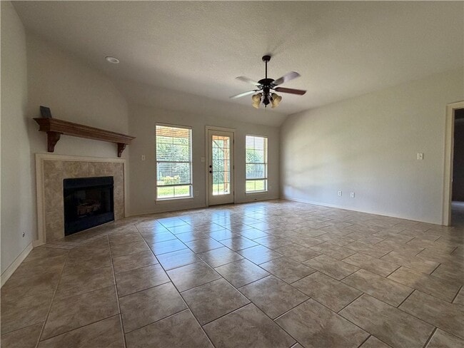 Building Photo - 2492 N Surtees Pl