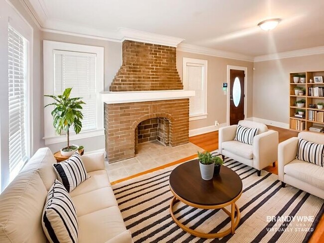 Foto del edificio - 1351 Jefferson Ave