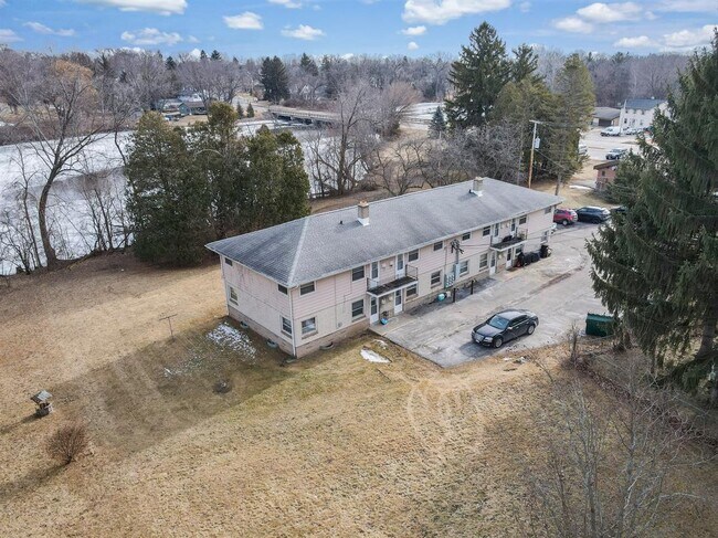 Foto del edificio - 1424 E Main St, Watertown, WI 53094