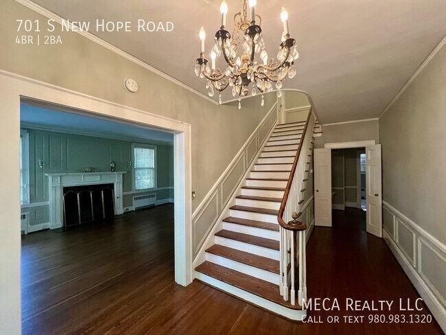 Foto del edificio - 701 S New Hope Rd