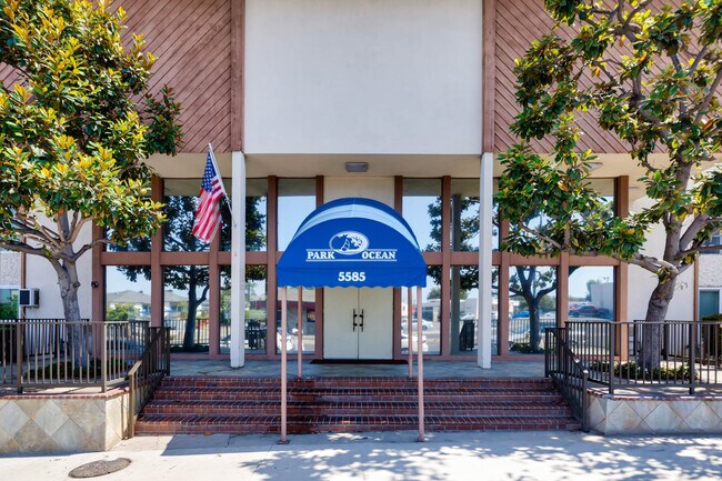 Foto del edificio - 5585 E Pacific Coast Hwy
