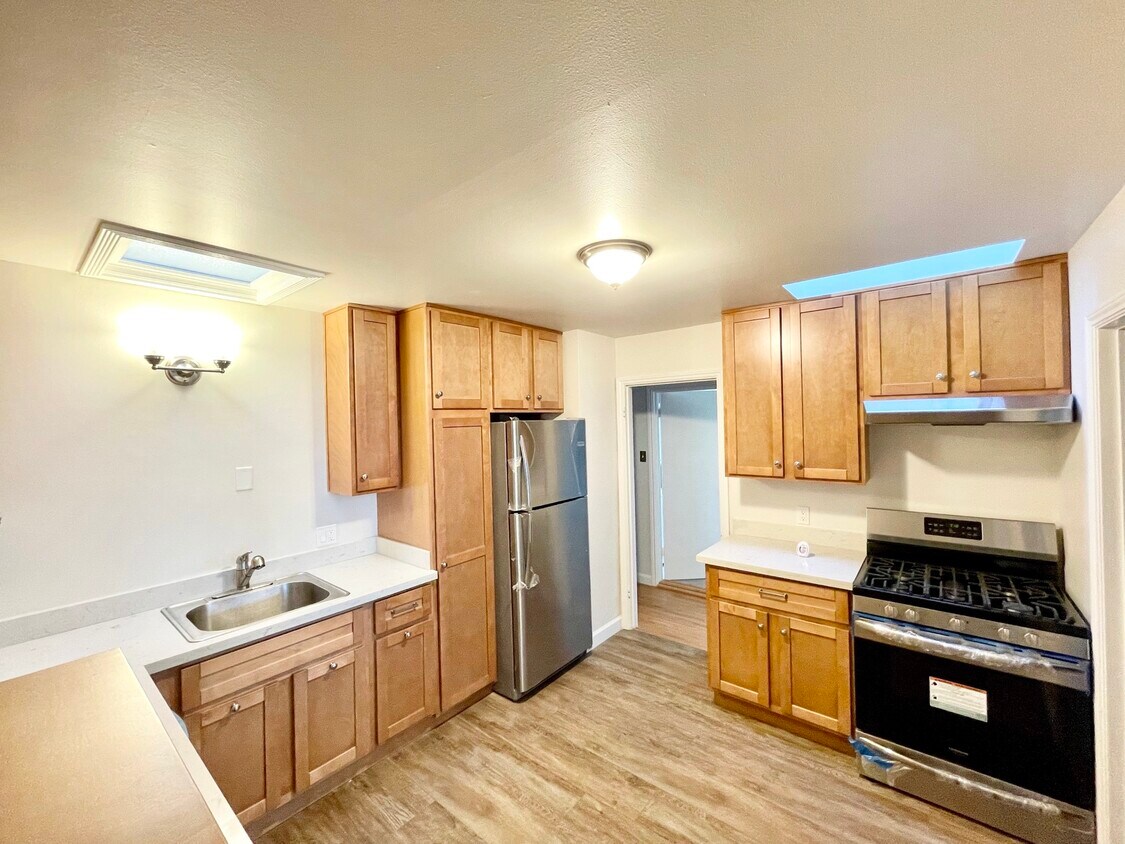 237 Sagamore St, San Francisco, CA 94112 House Rental in San