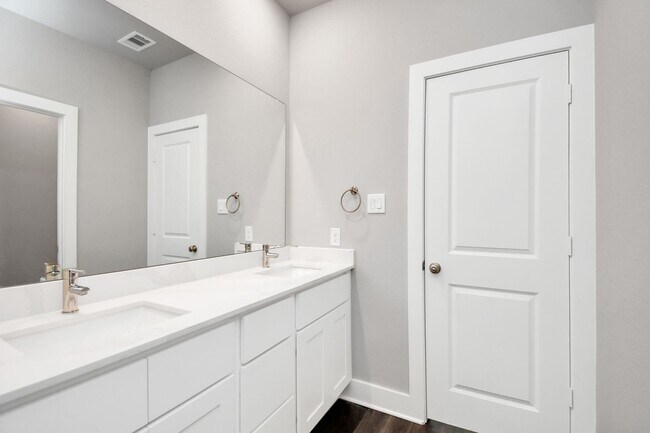 Building Photo - The Sage – Spacious Design, Exceptional Li...