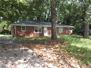 Building Photo - 7064 Felton Ln