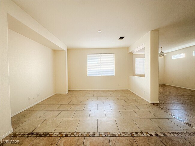 Foto del edificio - 9047 Spring Star Ct