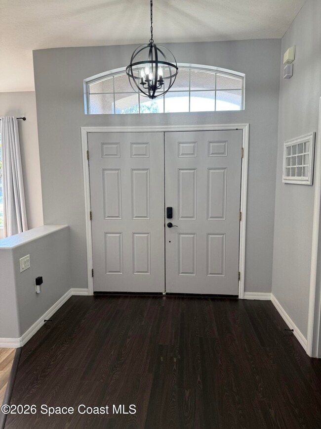 Building Photo - 110 Ridgemont Cir SE