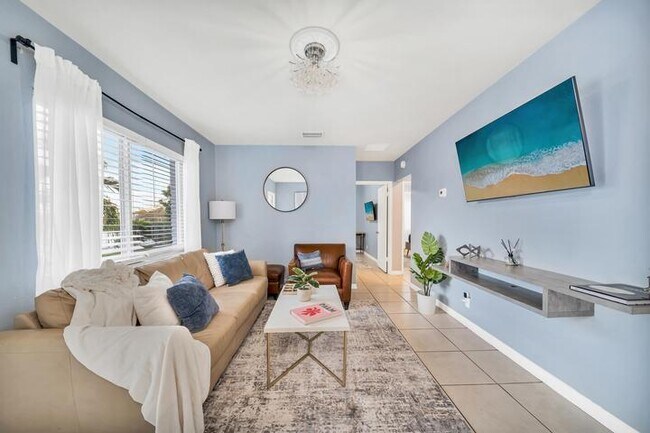 Foto del edificio - 3331 Lake Ave