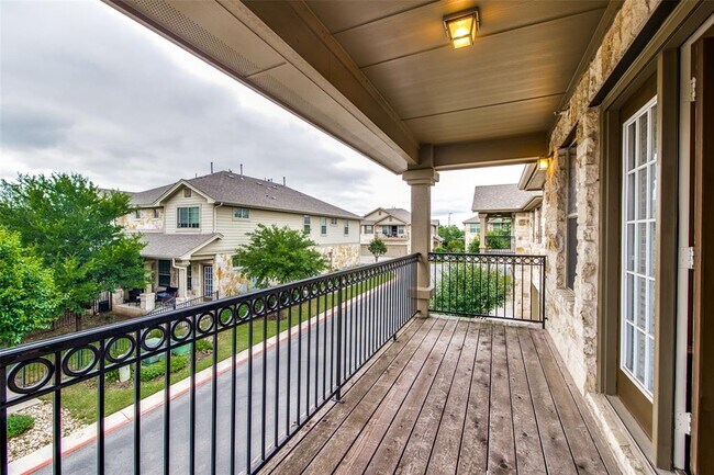 Foto del edificio - 14815 Avery Ranch Blvd