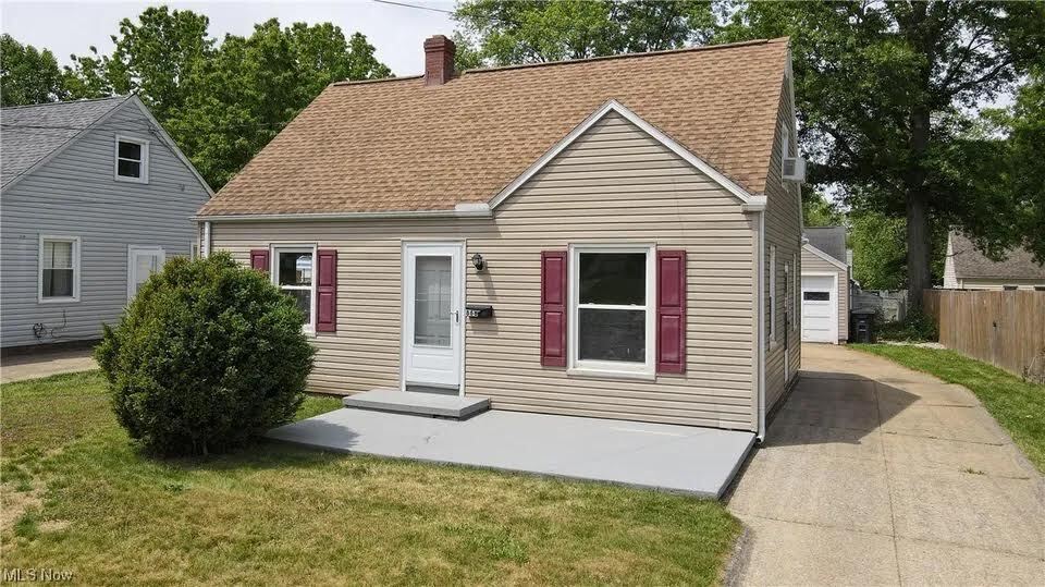 Foto principal - 866 Chinook Ave