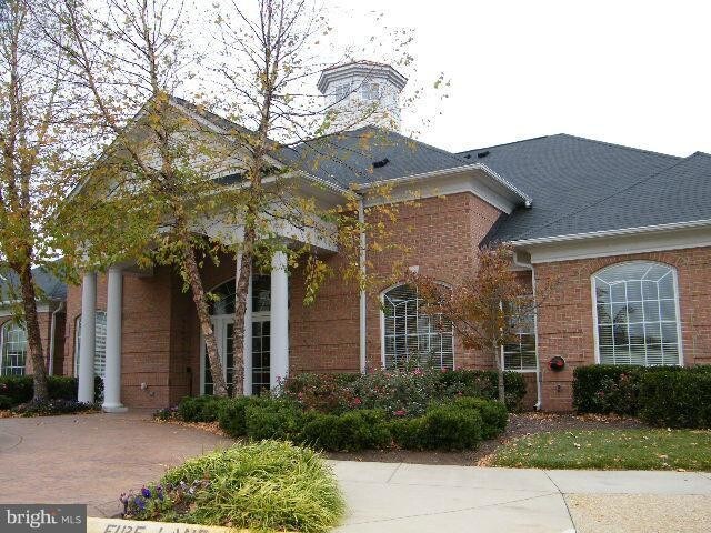 Building Photo - 42480 Rockrose Square
