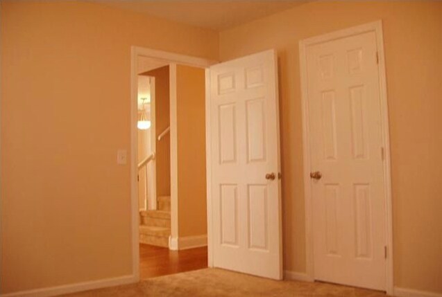 Foto del edificio - 3929 W Valley Dr