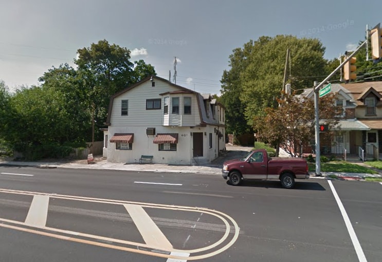 Building Photo - 401 W Chester Pike