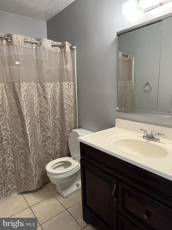 Foto del edificio - 18451 Stone Hollow Dr