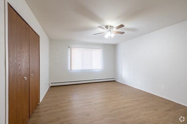 Dormitorio 1, 1 baño - 78 m² - Manitou Lake Apartments