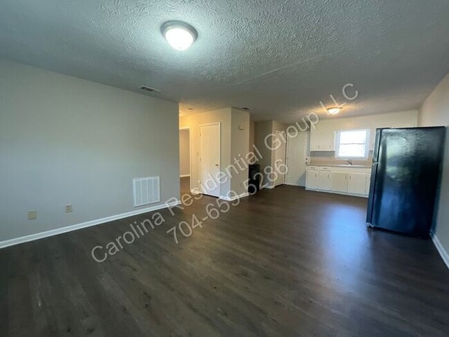 Foto del edificio - 322 E Sumter St