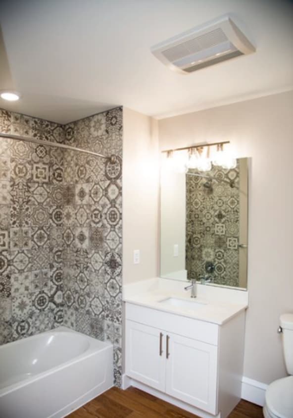 Foto del edificio - 224 W 9th St