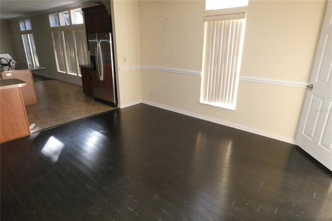 Foto del edificio - 30240 Lynne Dr