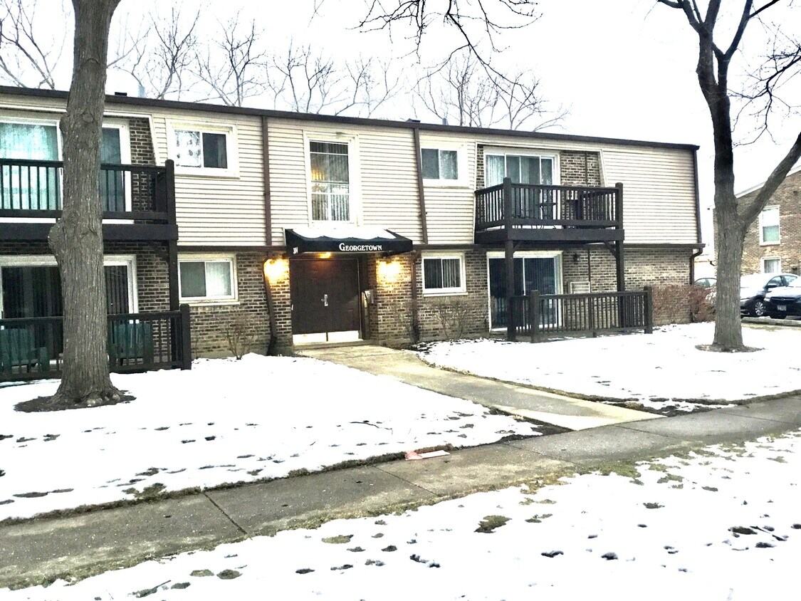 304 N Carter St Unit 102, Palatine, IL 60067 Condo for Rent in