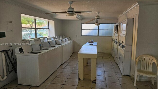 Foto del edificio - 17255 SW 95th Ave