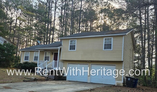 Building Photo - WOW!!!....WHAT AN AWESOME HOME. GREAT HOME...