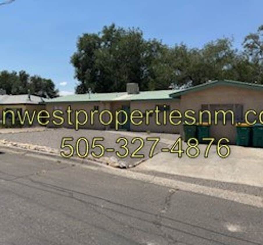 Primary Photo - 3 Bedroom, 1 Bath House