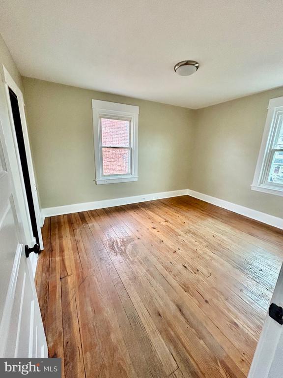 Foto del edificio - 355 Nutt Rd