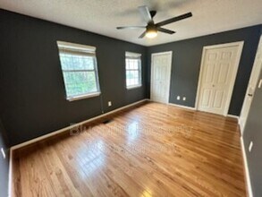 Building Photo - 118 Ridge Park Dr