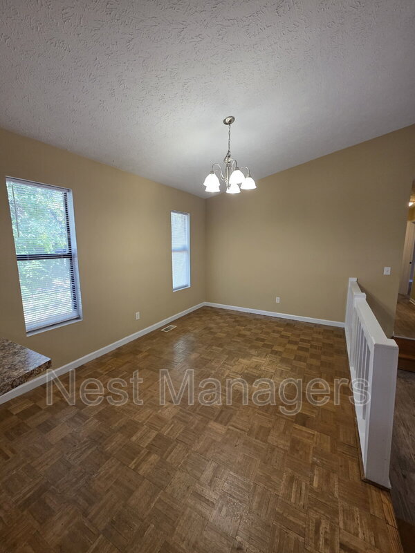 Foto del edificio - 7172 Evanston St