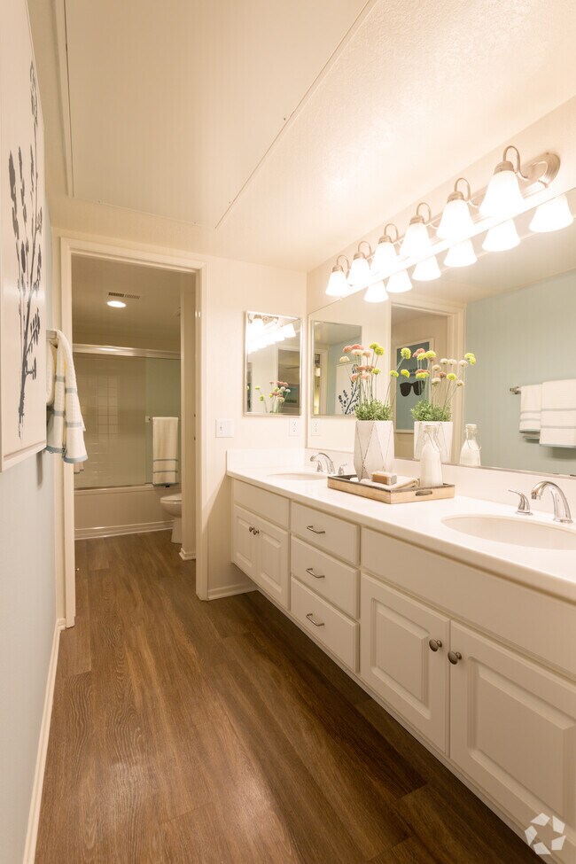 Barcelona Resort Apartments Aliso Viejo Ca Apartments Com