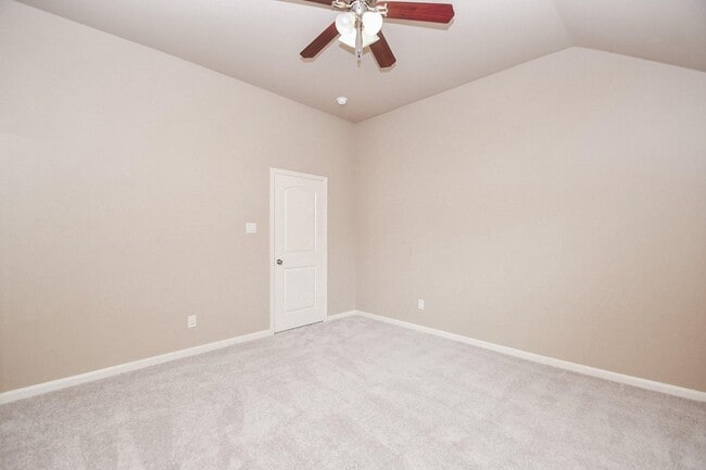 Building Photo - 5207 Belvedere Dr