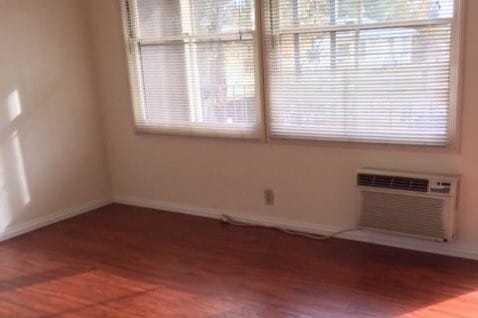 living room - 160 N Sierra Bonita Ave