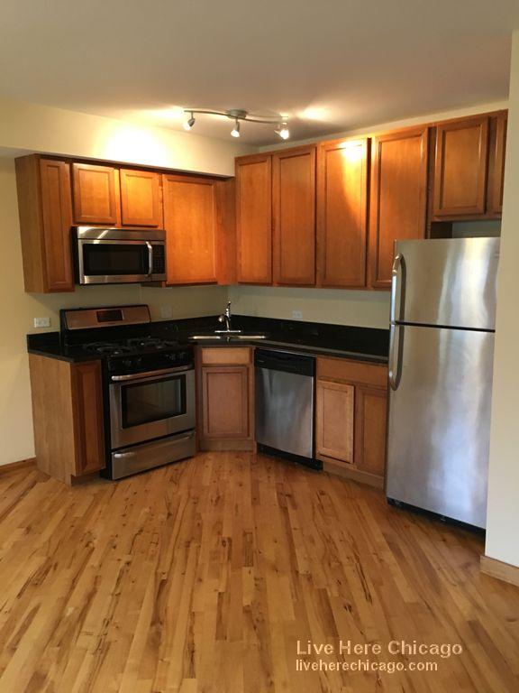 Primary Photo - 1100 E Hyde Park Blvd