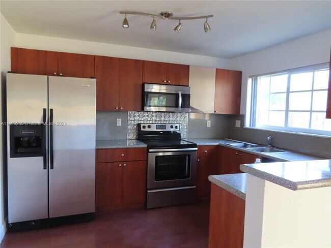 Building Photo - 13974 SW 260th St