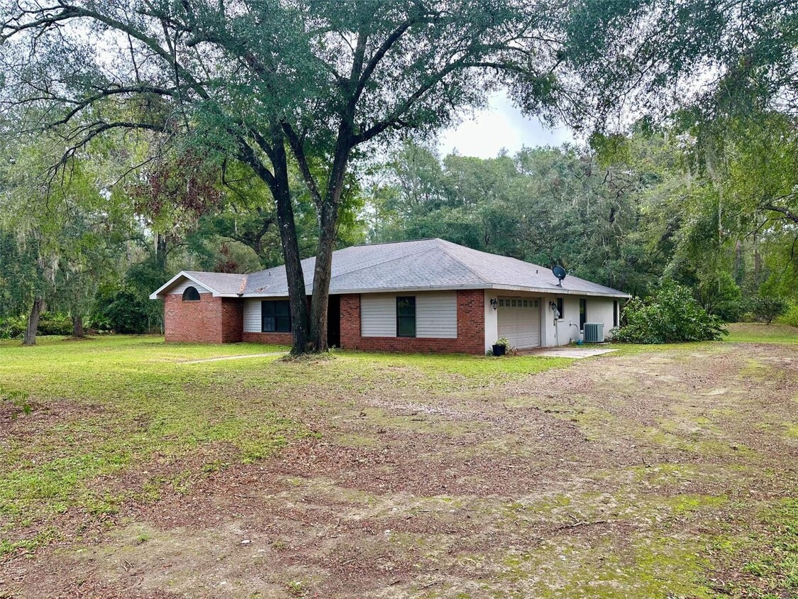 Foto principal - 39400 Riverland Rd