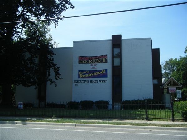 Foto del edificio - 541 Wildwood Ave