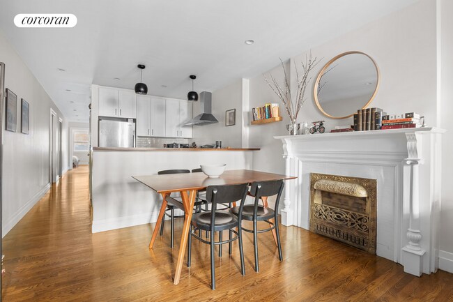 Building Photo - 286 Park Pl