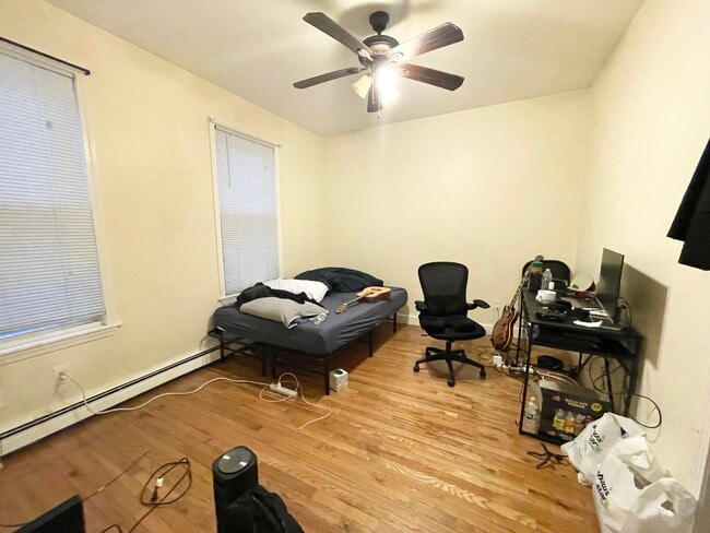 Building Photo - 29 Spring Garden St