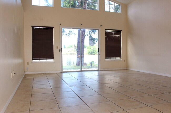 Building Photo - Lovely Home available Lake Mary Florida